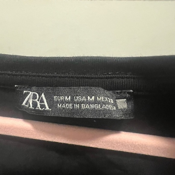 Zara EUC classic black comfy T Shirt. Super stretchy! Size S - Picture 3 of 3